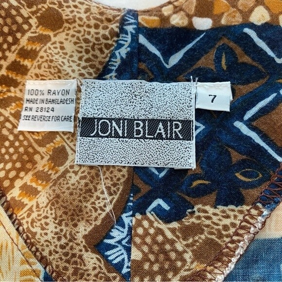 Joni Blair Romper Blue Tan Floral Abstract V Neck Button Front Tie Back Size 7 - Picture 9 of 9